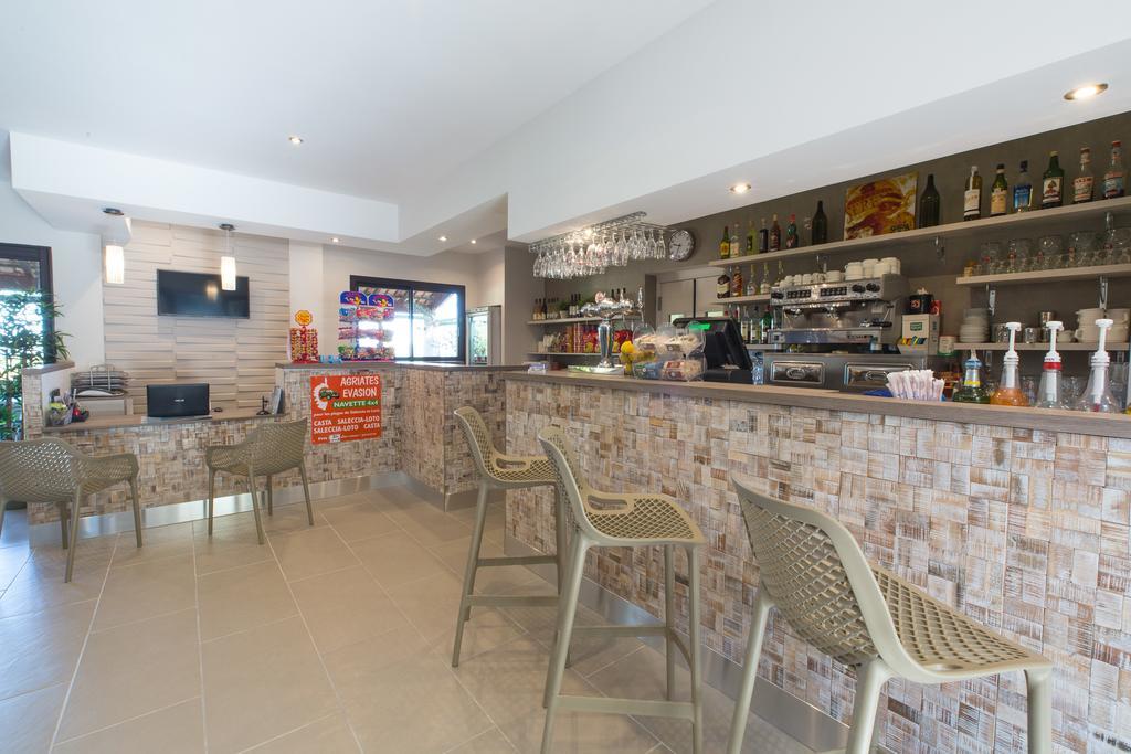 萨勒思亚酒店 Casta 外观 照片